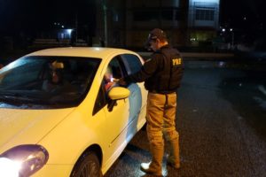 PRF flagra 228 motoristas embriagados no final de semana